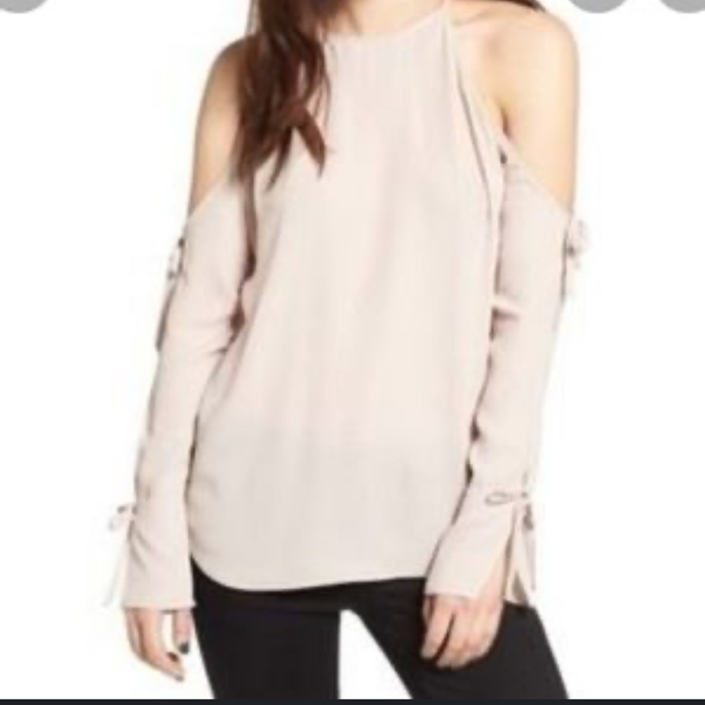 Trouve Women's Blush Blouse